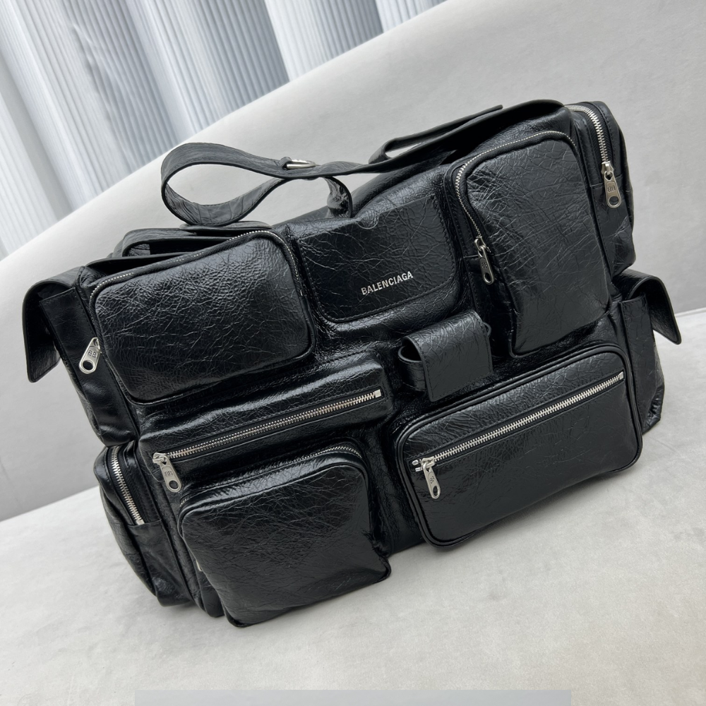 Superbusy Large Sling Bag in Black Leather Crossbody Bag for Women