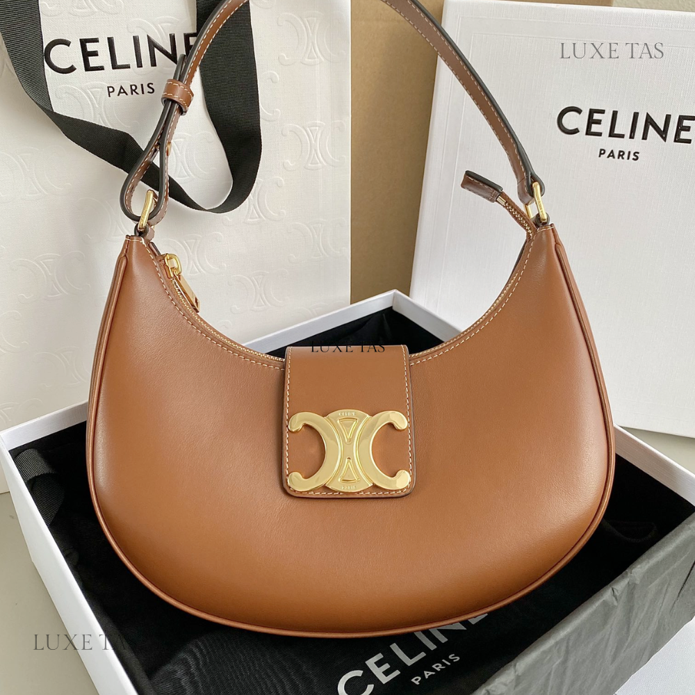 Tan Ava Triomphe Soft Bag In Smooth Calfskin Leather Shoulder Bag for Women