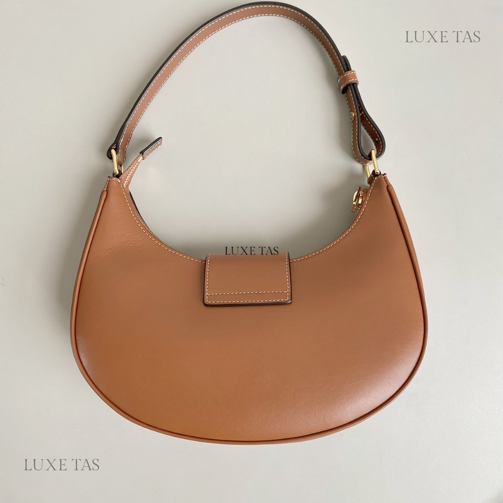 Tan Ava Triomphe Soft Bag In Smooth Calfskin Leather Shoulder Bag for Women