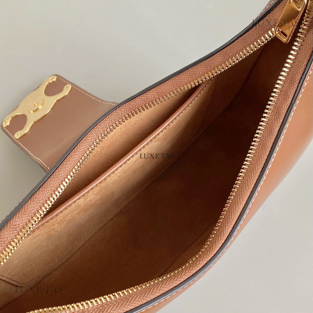 Tan Ava Triomphe Soft Bag In Smooth Calfskin Leather Shoulder Bag for Women