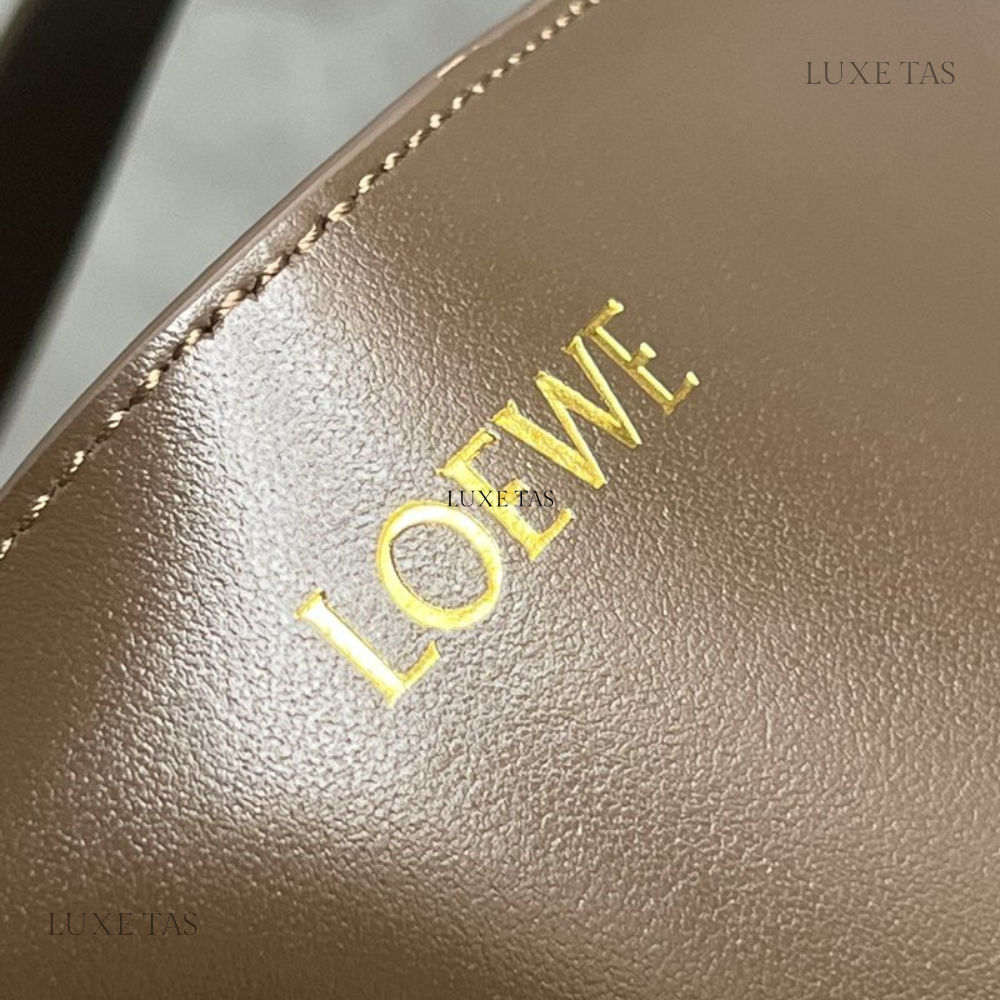 Umber Large Puzzle Fold Tote In Shiny Calfskin Leather Tote Bag for Women
