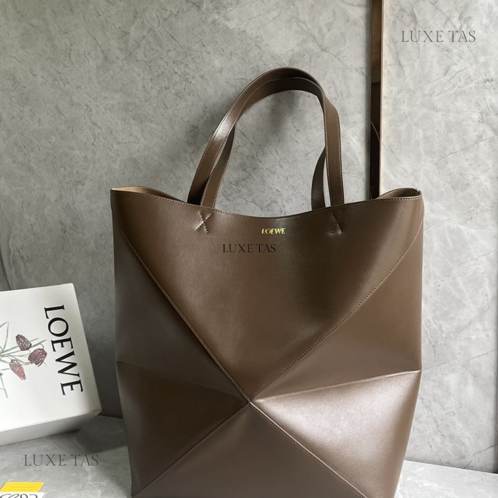 Umber Large Puzzle Fold Tote In Shiny Calfskin Leather Tote Bag for Women