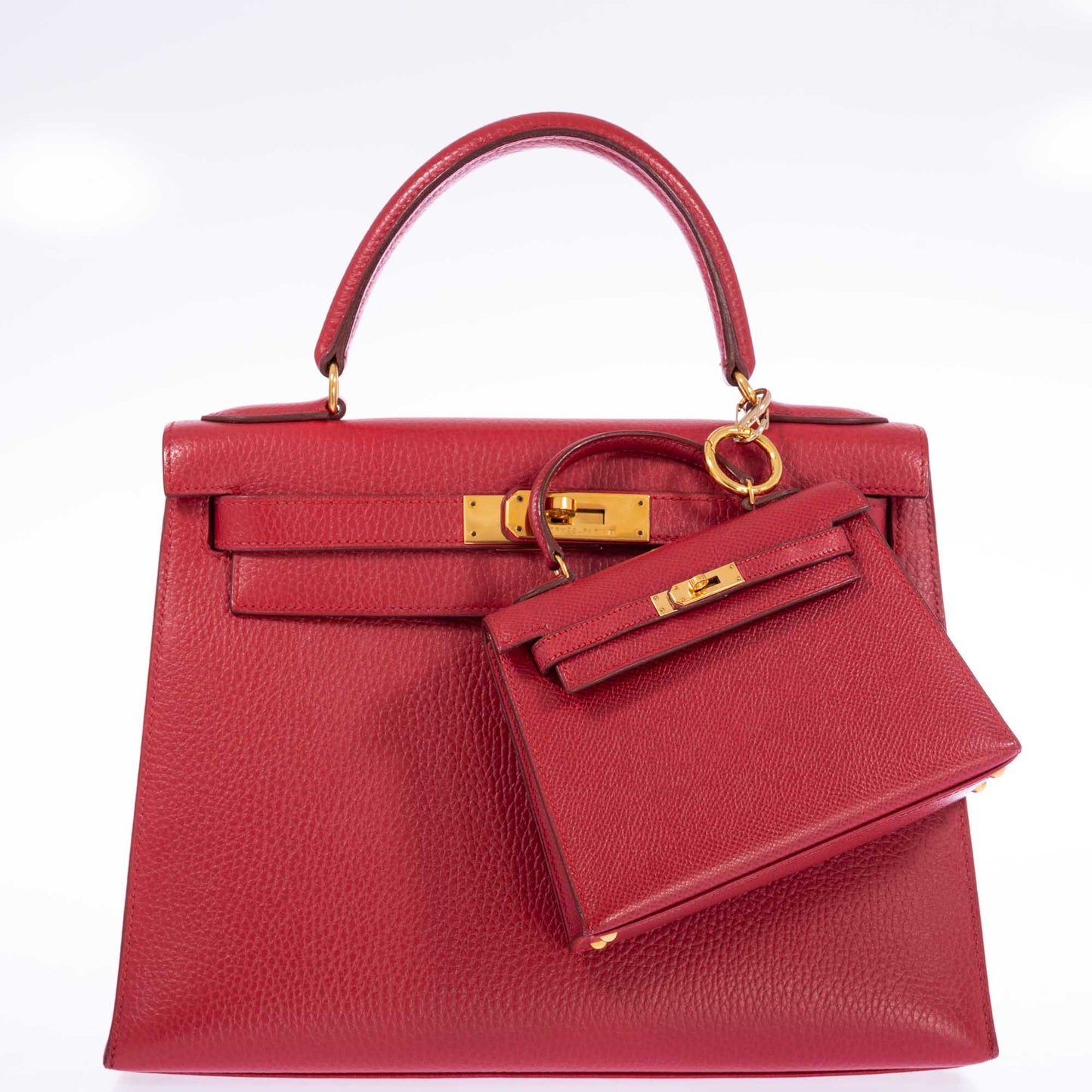 Vintage Hermès Kelly 15 Sellier Micro Rouge Vif Courchevel Gold Hardware