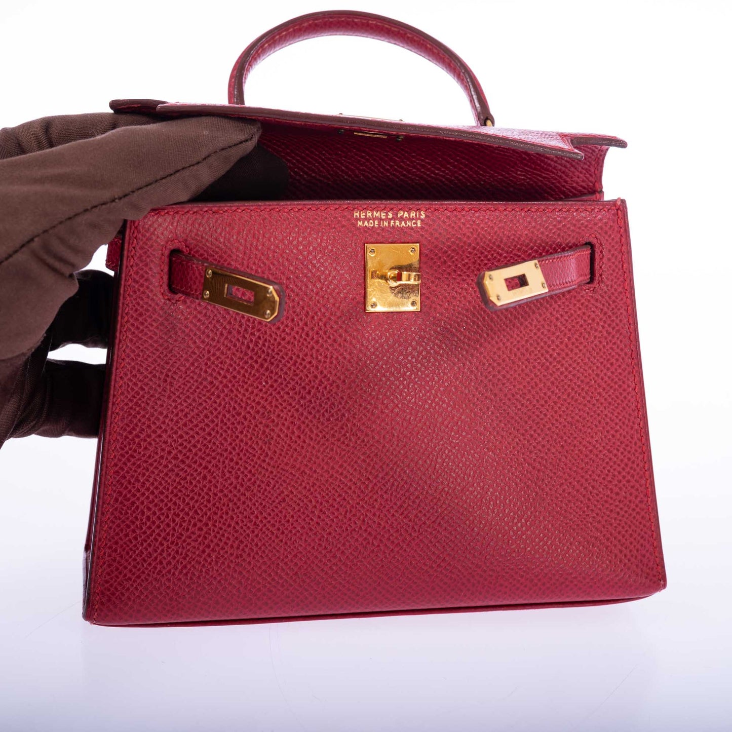 Vintage Hermès Kelly 15 Sellier Micro Rouge Vif Courchevel Gold Hardware