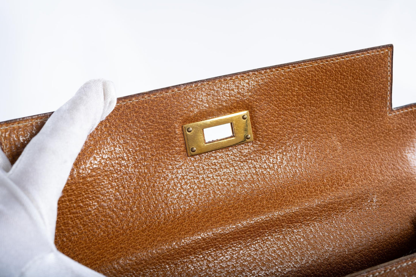 Vintage Hermès Kelly 28 Sellier Naturel & Écru Toile H and Peau Porc Gold Hardware