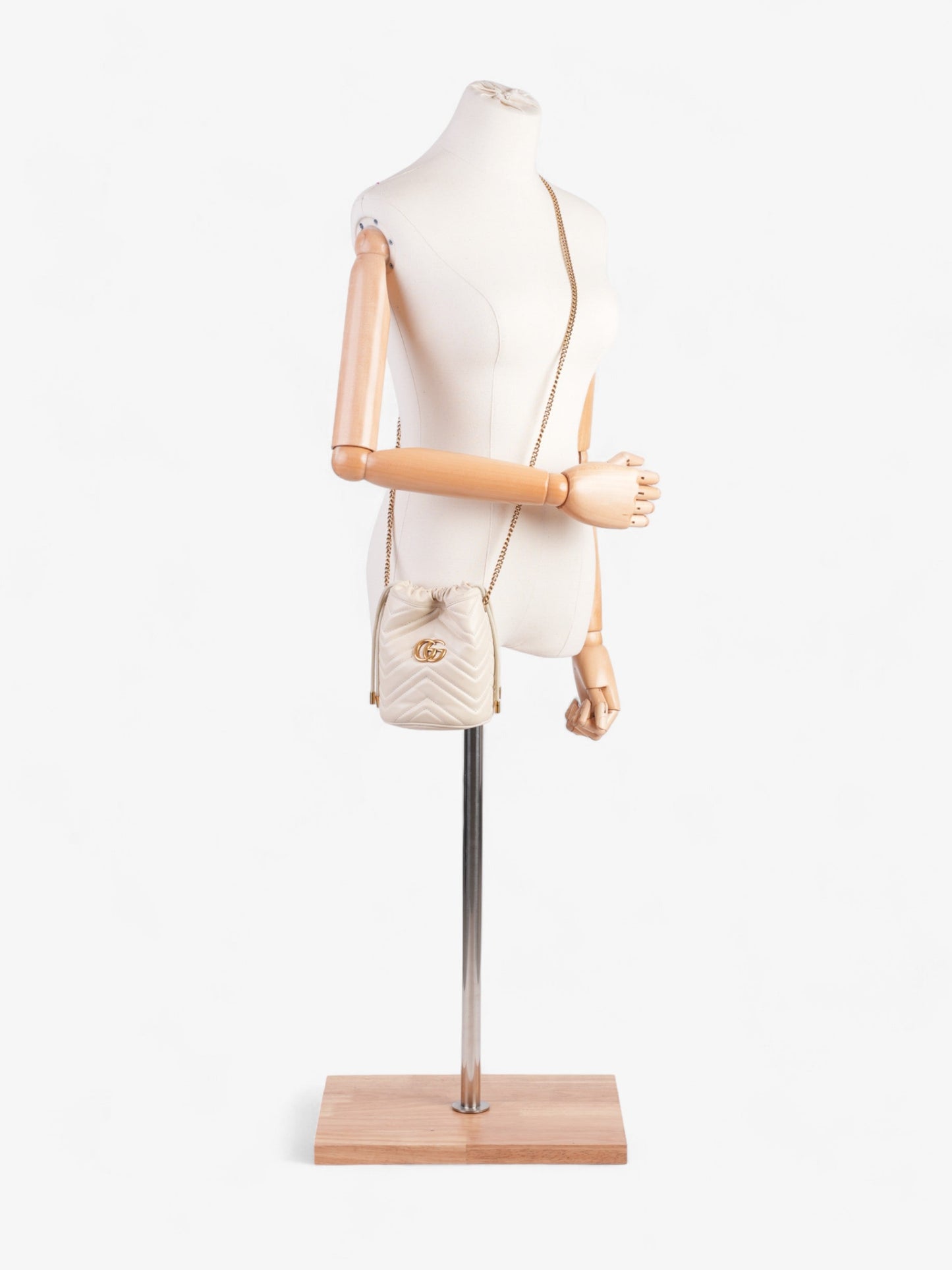 Gucci Marmont Bucket Bag White Leather