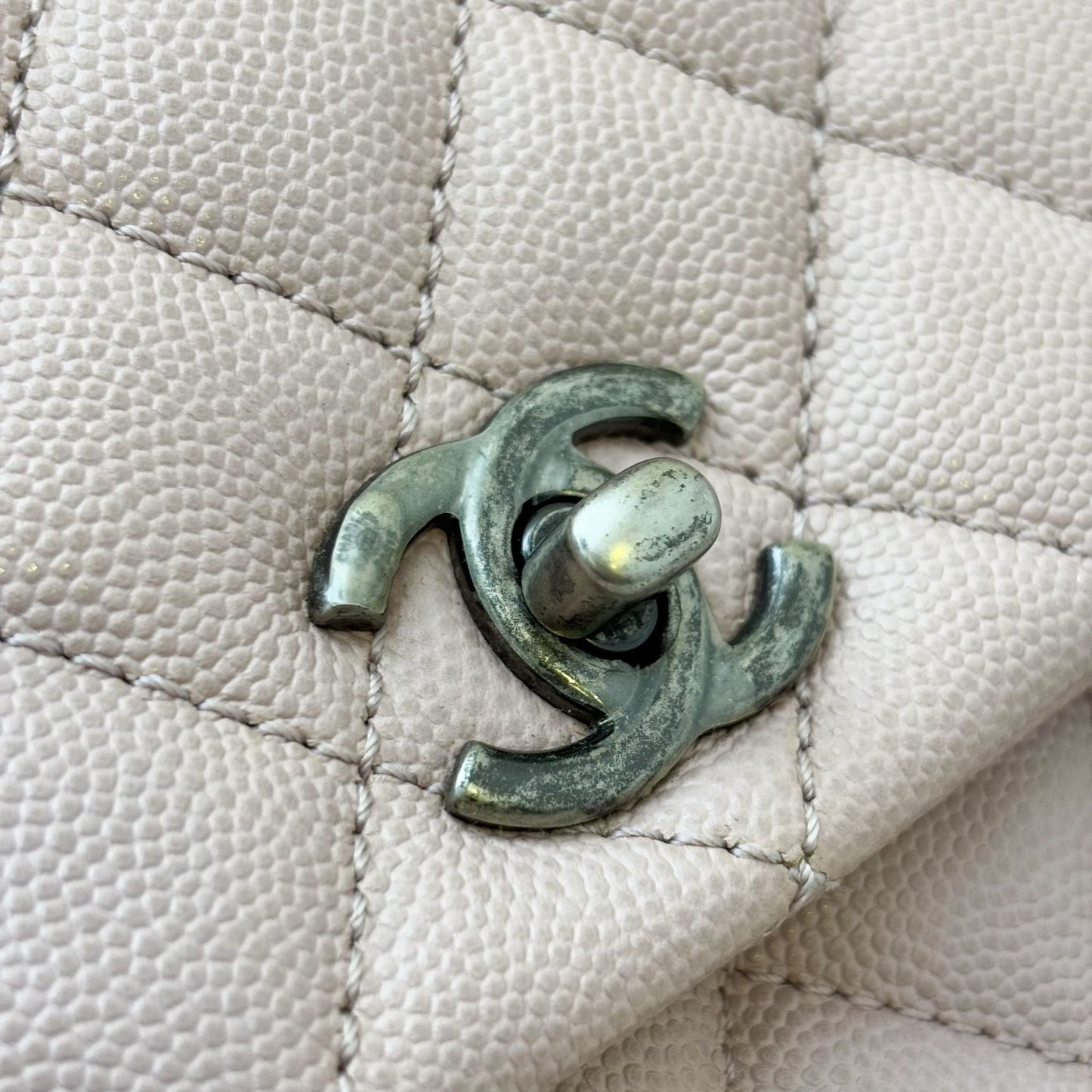 Chanel Small (24cm) Coco Handle in Pink Caviar and RHW (Model: A92990)