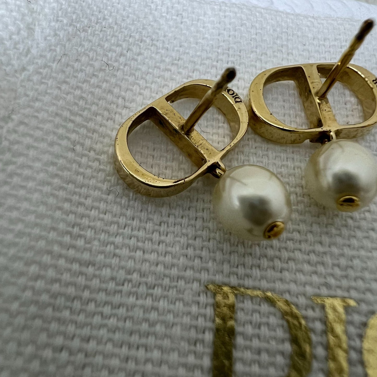 Dior Logo Earrings with Pearls in GHW