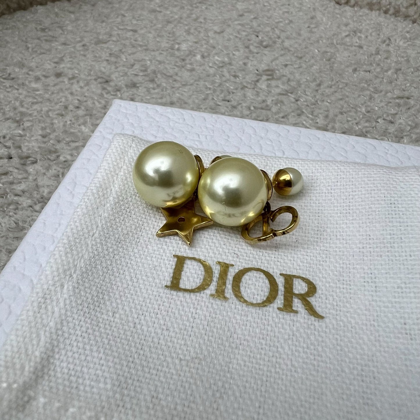 Dior Logo Earrings with Pearls in GHW