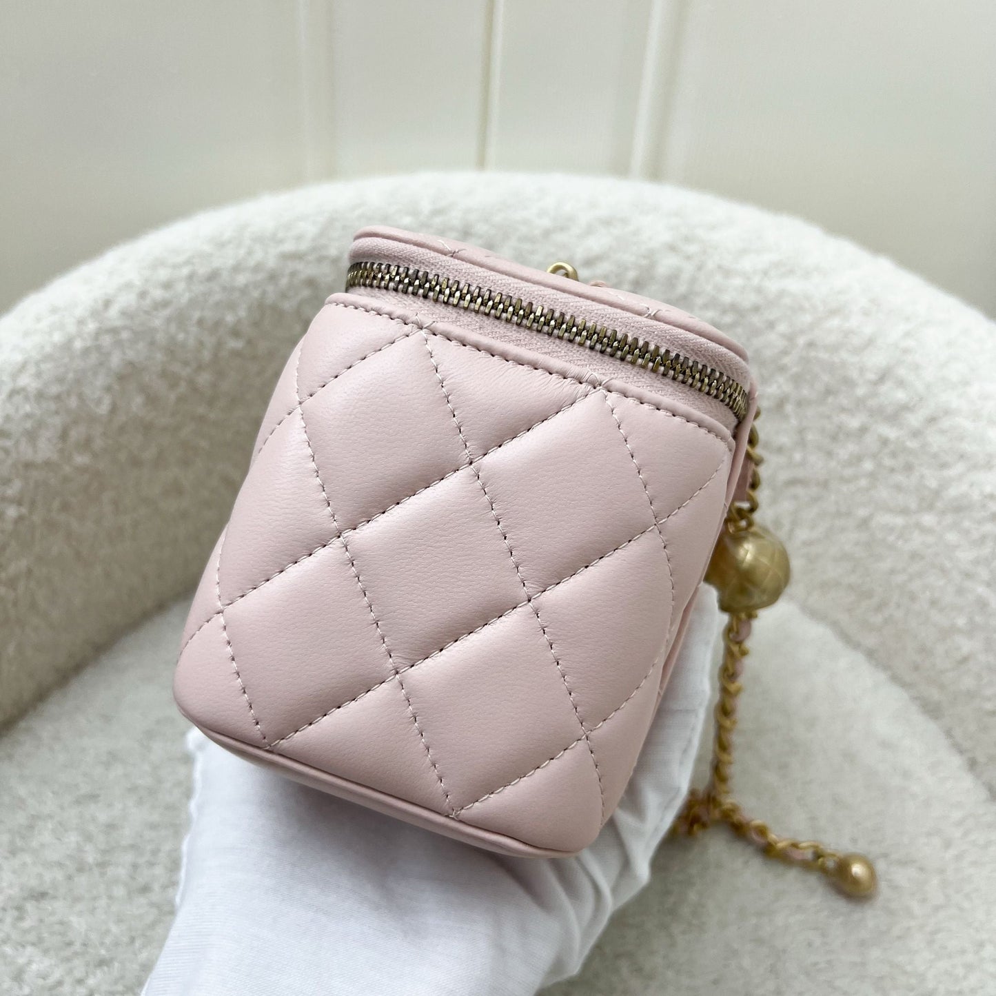 Chanel Pearl Crush Adjustable Chain Vanity in 23B Pink Lambskin and AGHW