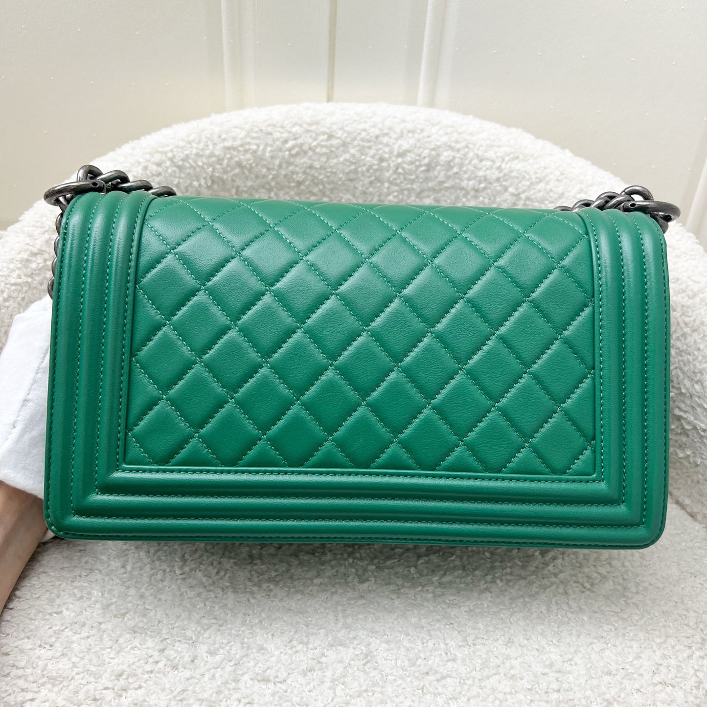 Chanel Medium 25cm Boy Flap in Green Lambskin and RHW