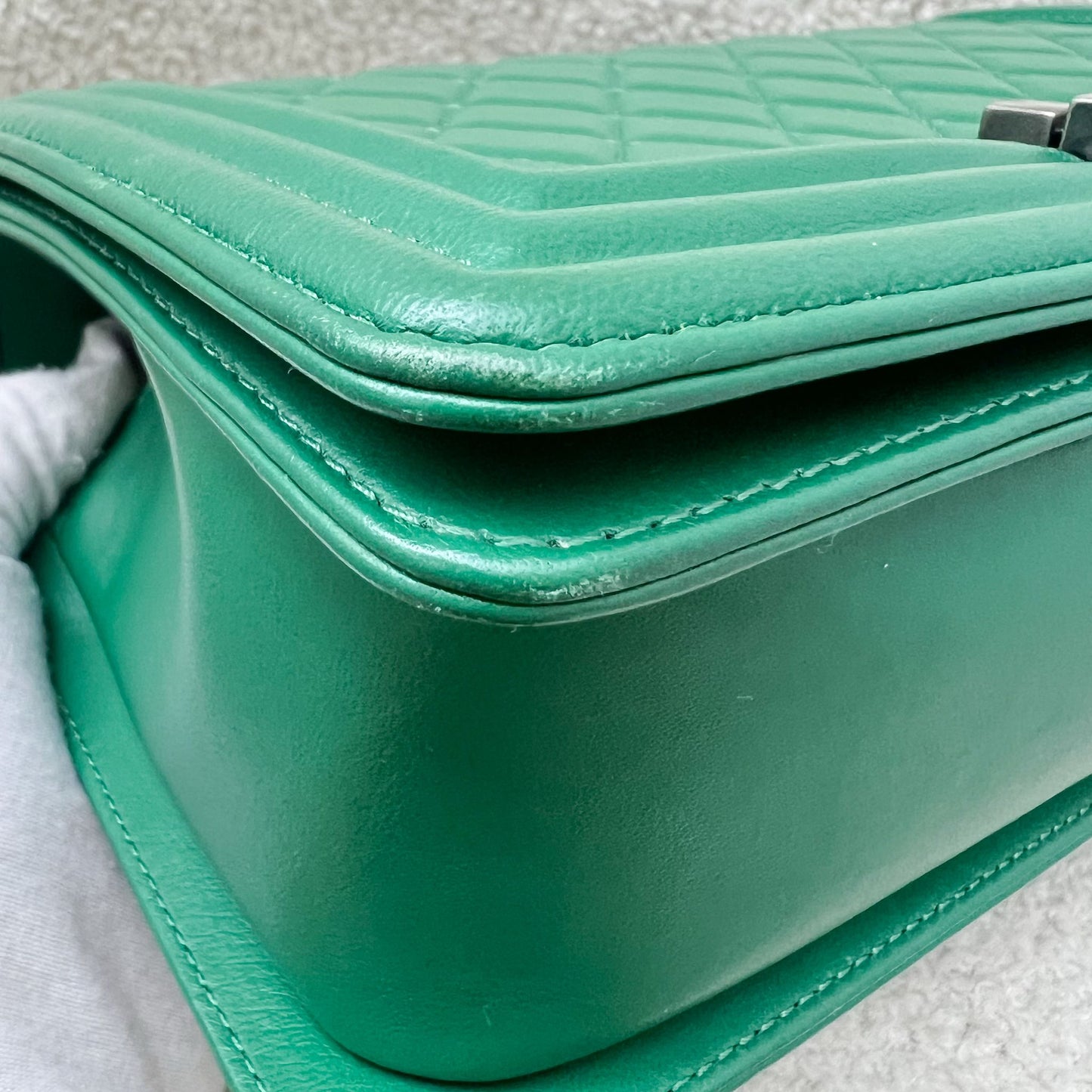Chanel Medium 25cm Boy Flap in Green Lambskin and RHW