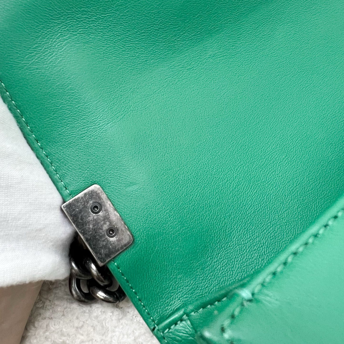 Chanel Medium 25cm Boy Flap in Green Lambskin and RHW