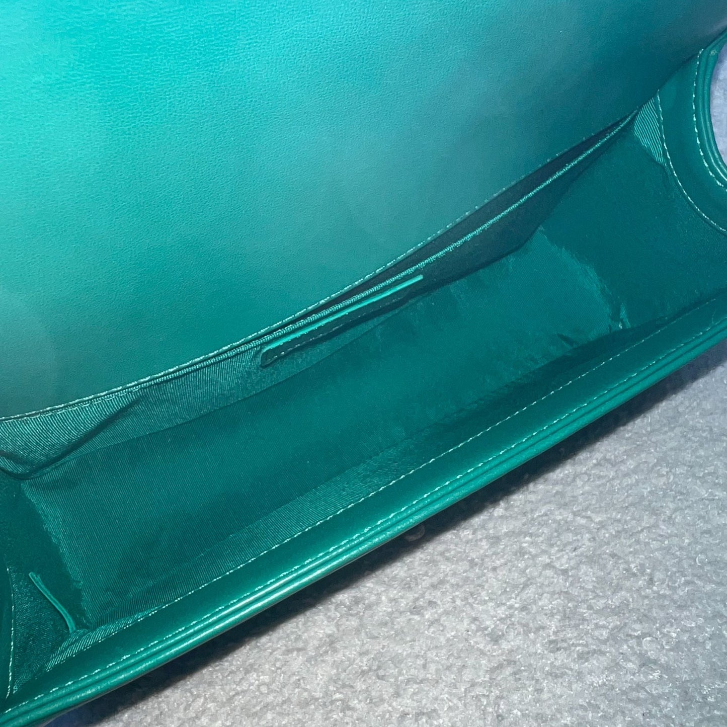 Chanel Medium 25cm Boy Flap in Green Lambskin and RHW