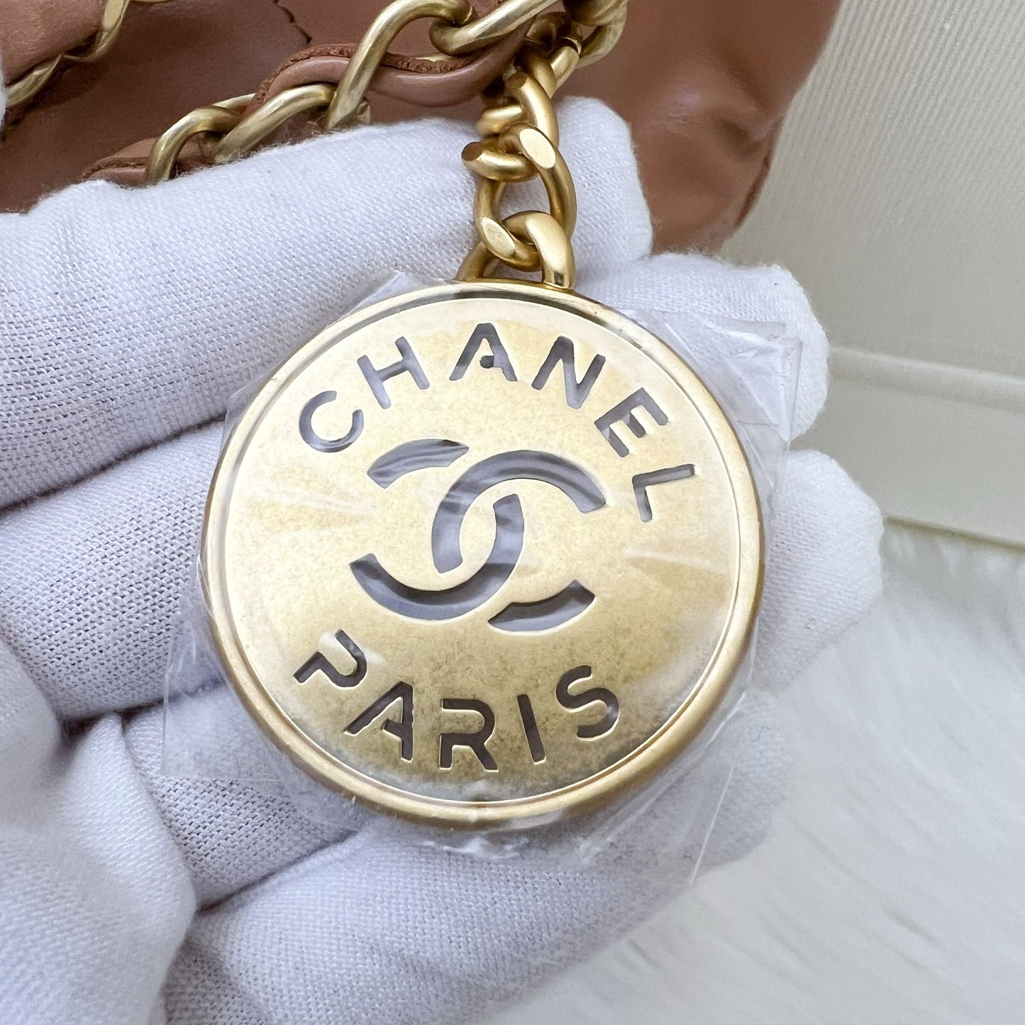 Chanel 22 Small Hobo Handbag in Caramel Calfskin and AGHW