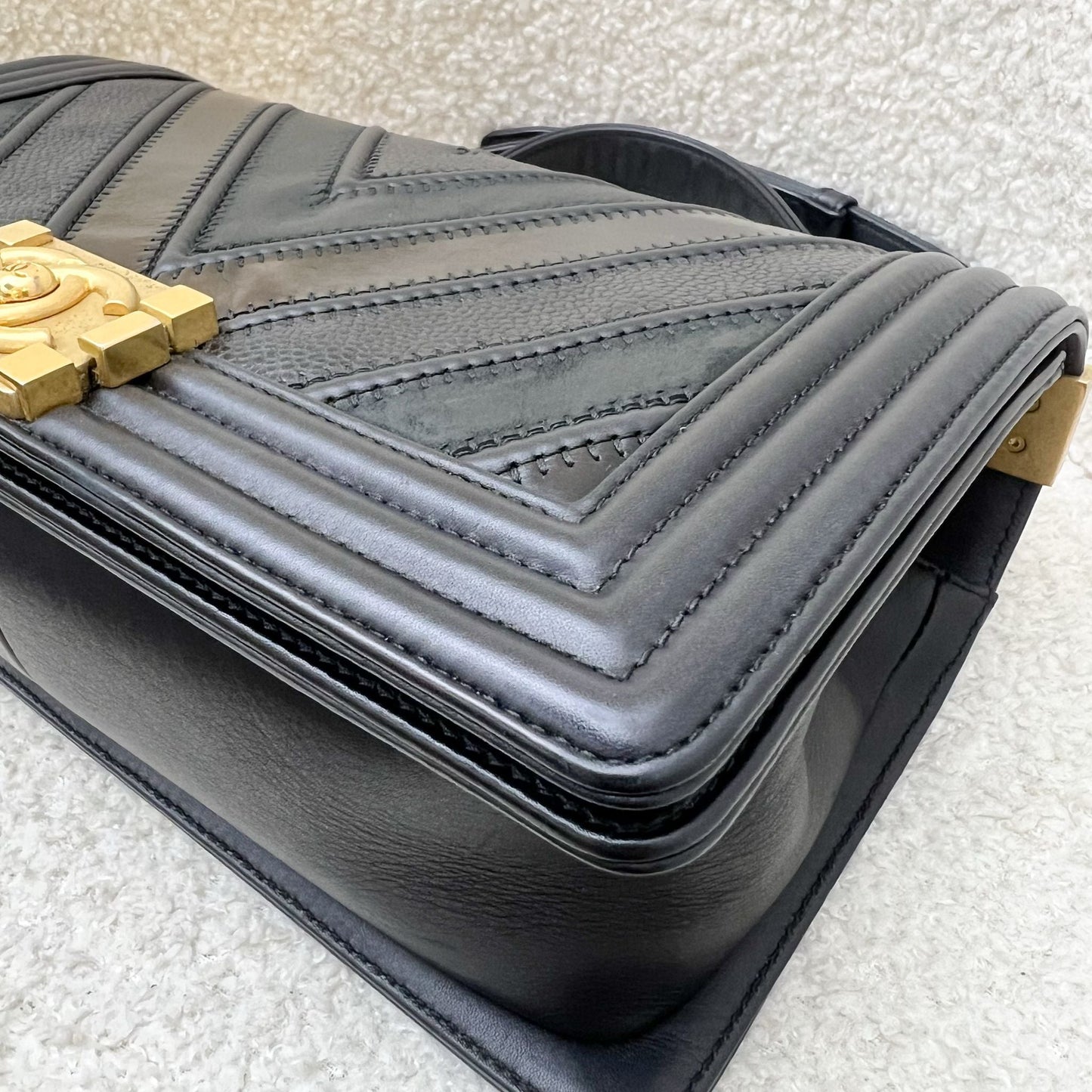 Chanel Medium 25cm Boy Flap in Chevron Quilted Black Leather / Caviar and AGHW