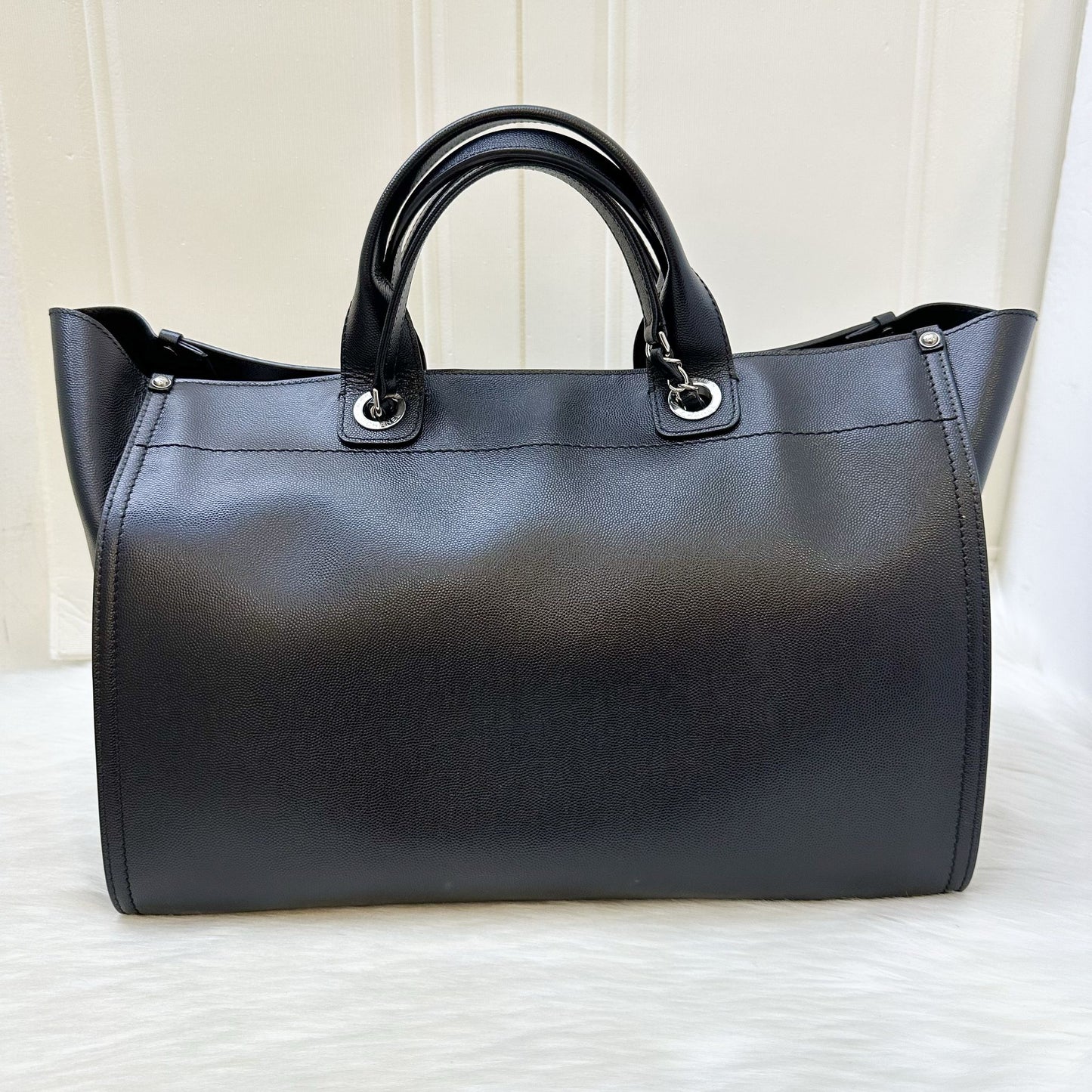 Chanel Medium / Large Deauville Tote in Black Caviar and SHW