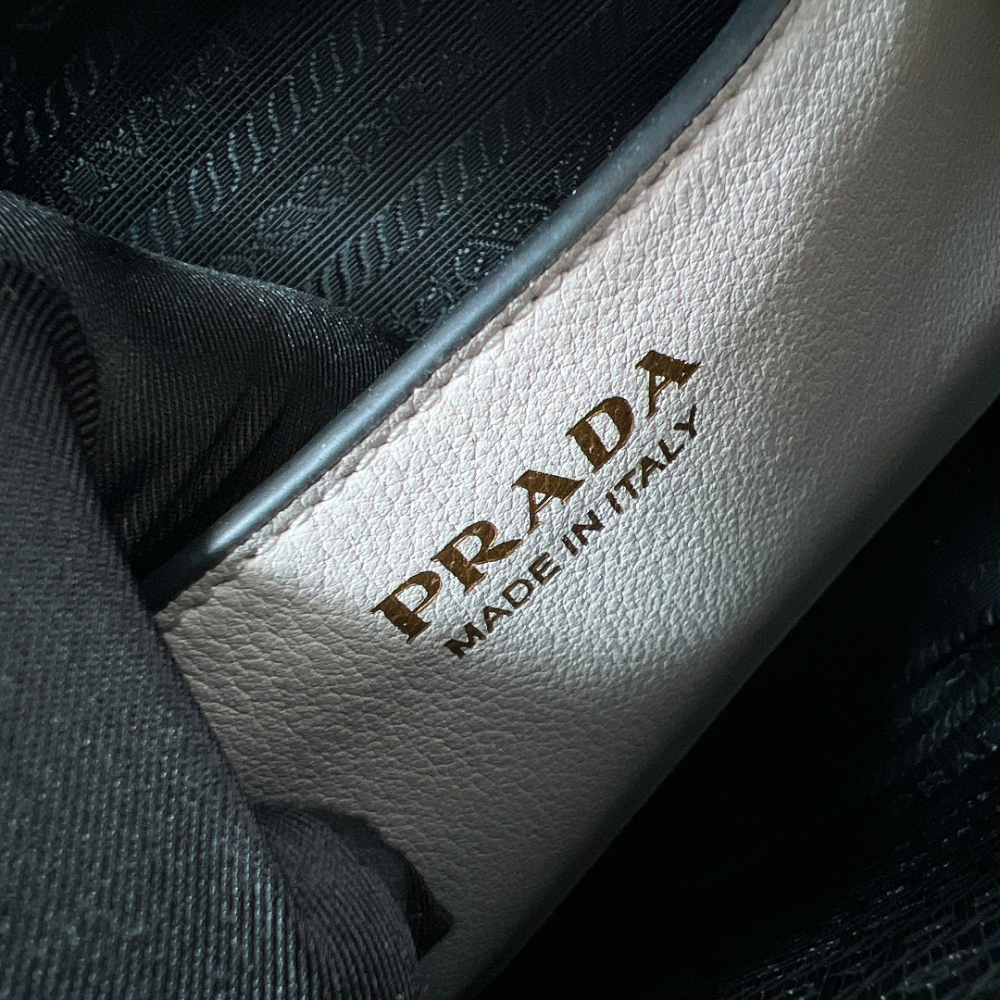 White Darling Leather Handbag for Women