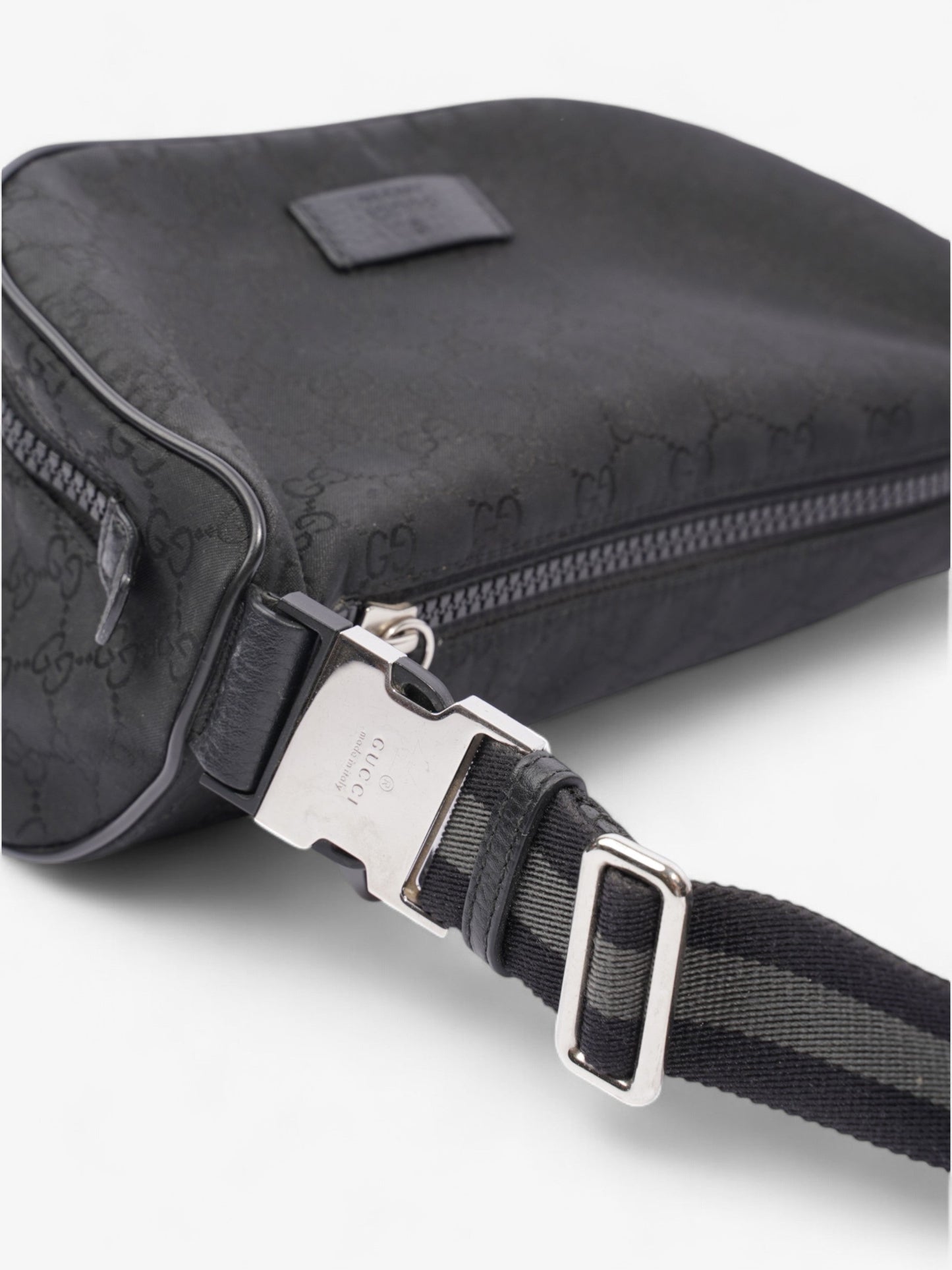 Gucci GG Bum Bag GG Supreme / Black Canvas