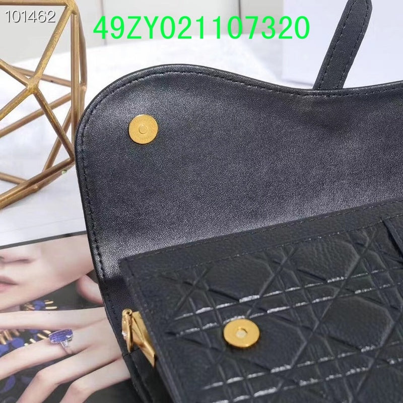 Christian Dior Luxury - The Tote   659
