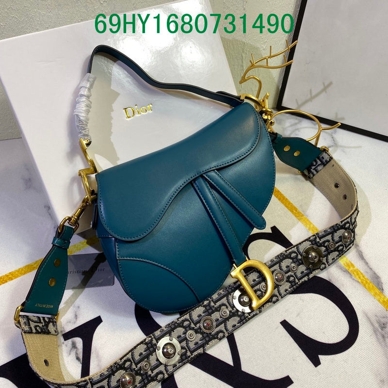 Christian Dior Luxury - The Tote   589