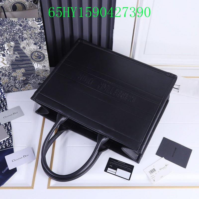 Christian Dior Luxury Bag - The Tote   222