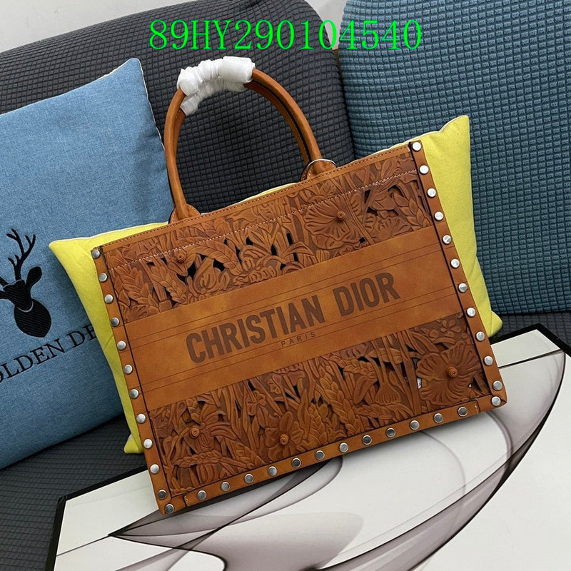 Christian Dior Luxury Bag - The Tote   320