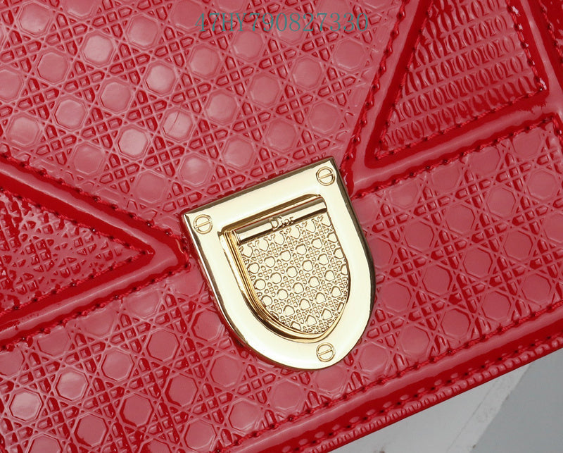 Christian Dior Luxury - The Tote   649