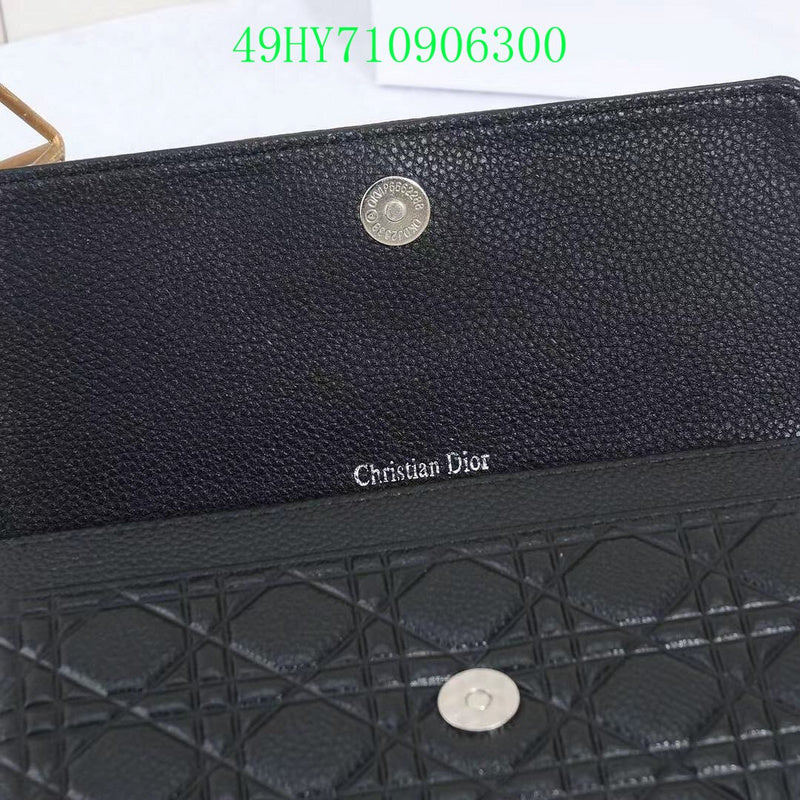 Christian Dior Luxury - The Tote   662