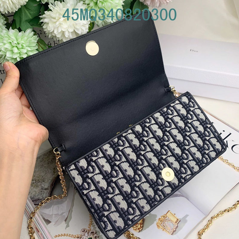 Christian Dior Luxury - The Tote   623