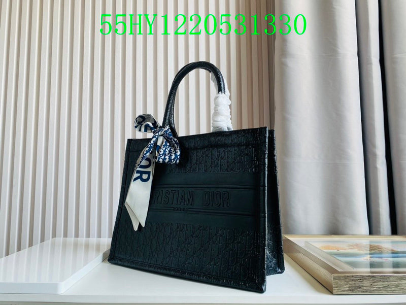 Christian Dior Luxury Bag - The Tote   242