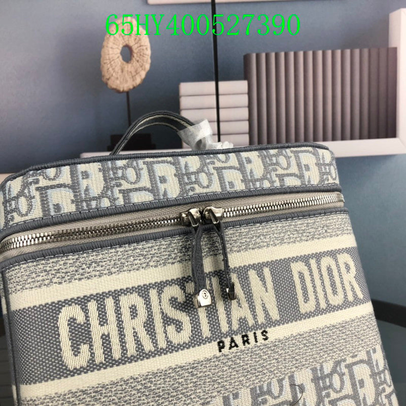 Christian Dior Luxury - The Tote   676