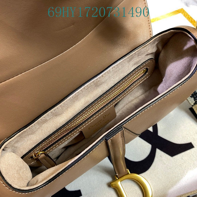 Christian Dior Luxury - The Tote   587