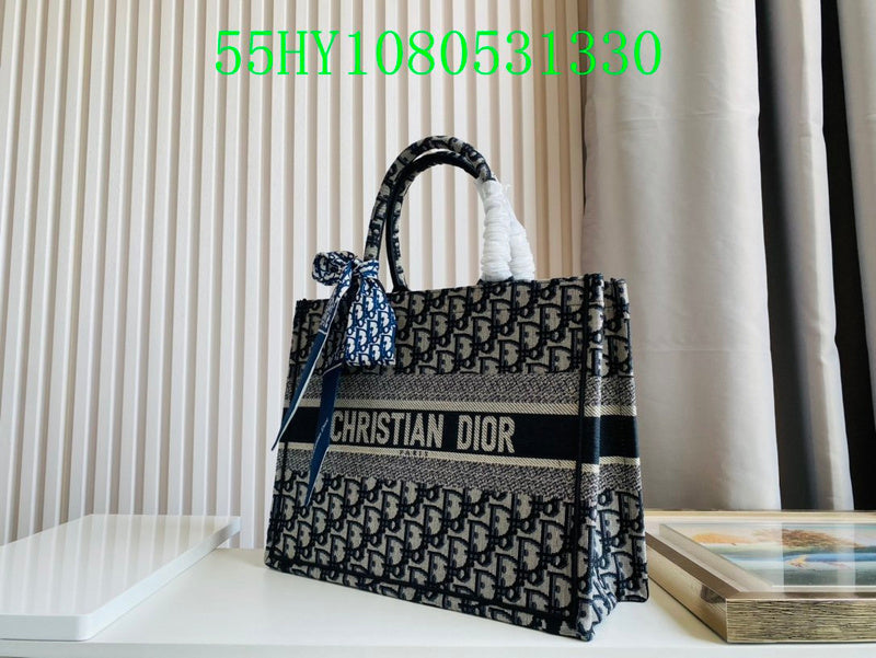 Christian Dior Luxury Bag - The Tote   256