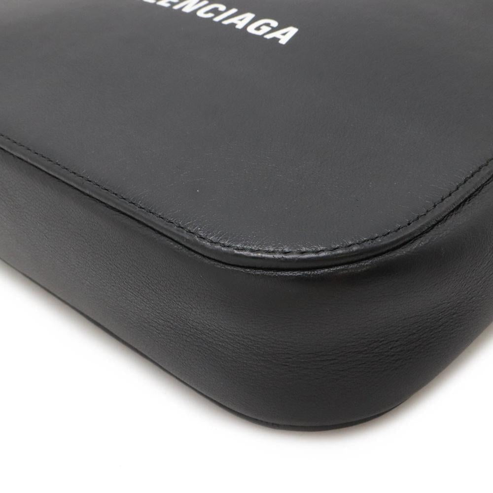 Black Leather Balenciaga Handbag