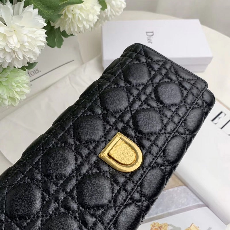 Christian Dior Luxury - The Tote   644