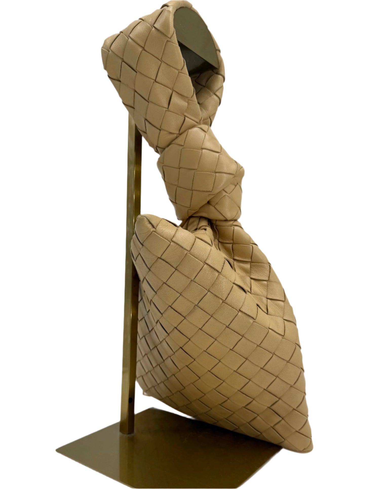 Bottega Veneta Nappa Intrecciato BV Twist Clutch – Signature Woven Lambskin