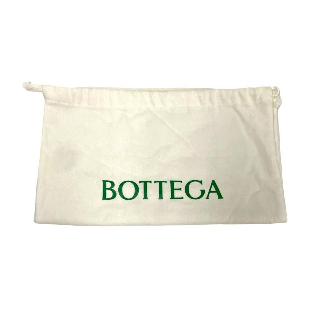 Black Leather Bottega Veneta Crossbody Bag
