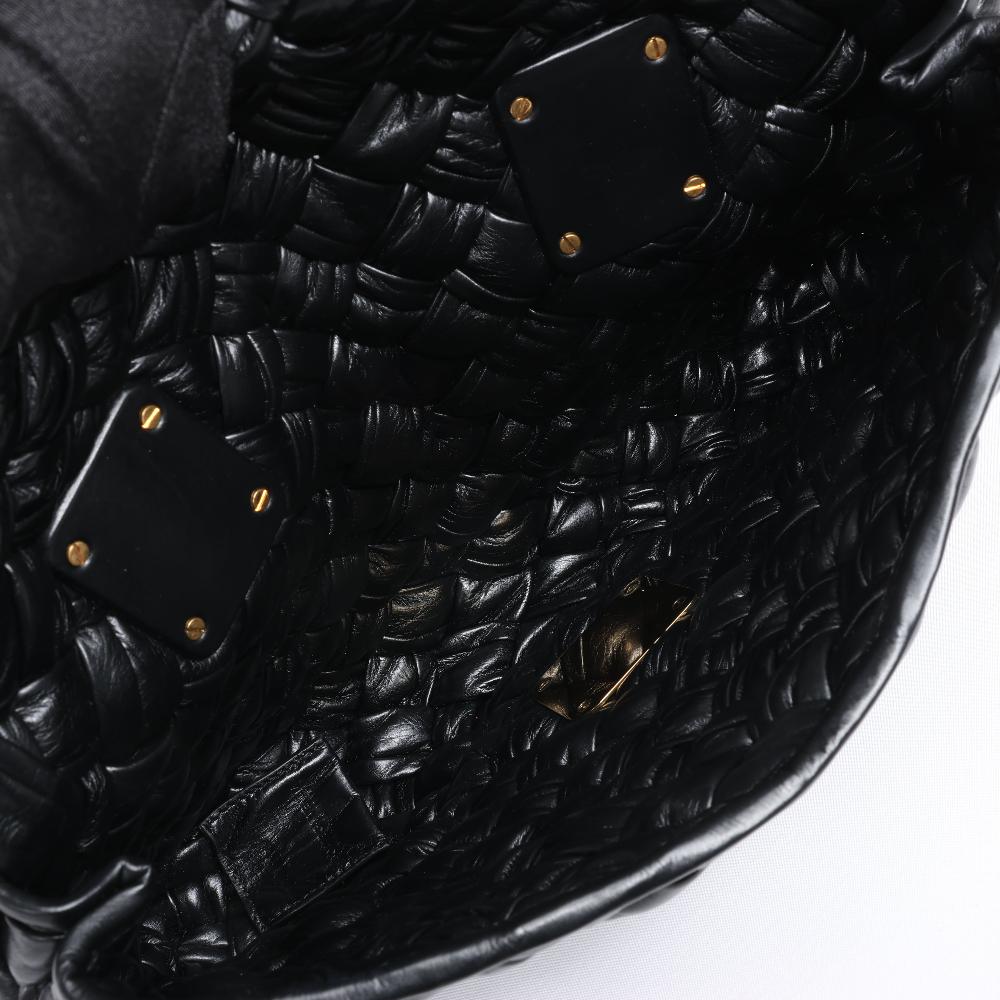 Black Leather Bottega Veneta Shoulder Bag