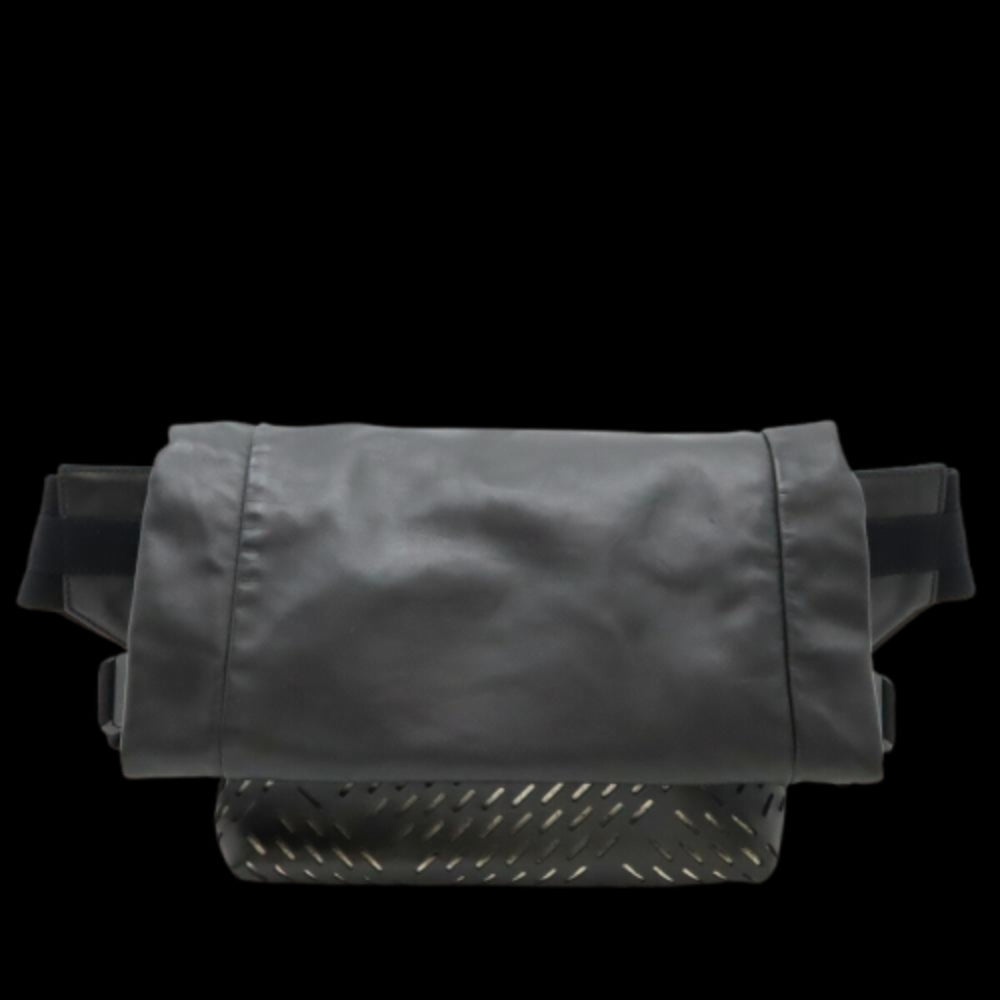 Black Leather Bottega Veneta Crossbody Bag