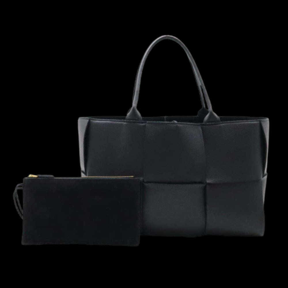 Black Leather Bottega Veneta Tote