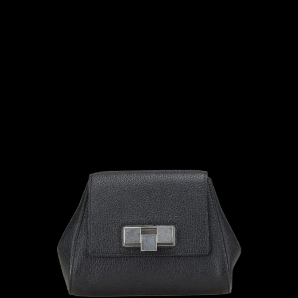 Black Leather Bottega Veneta Clutch