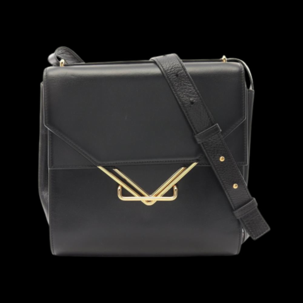 Black Leather Bottega Veneta Shoulder Bag