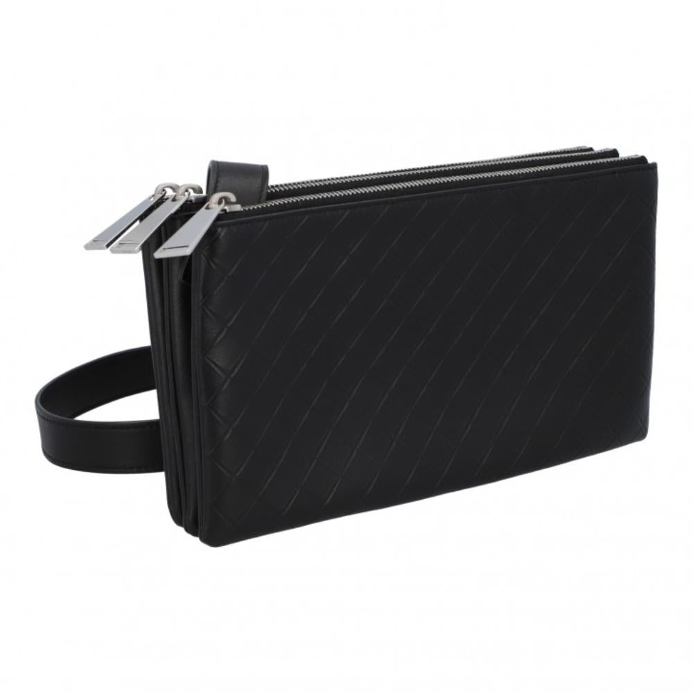 Black Leather Bottega Veneta Crossbody Bag
