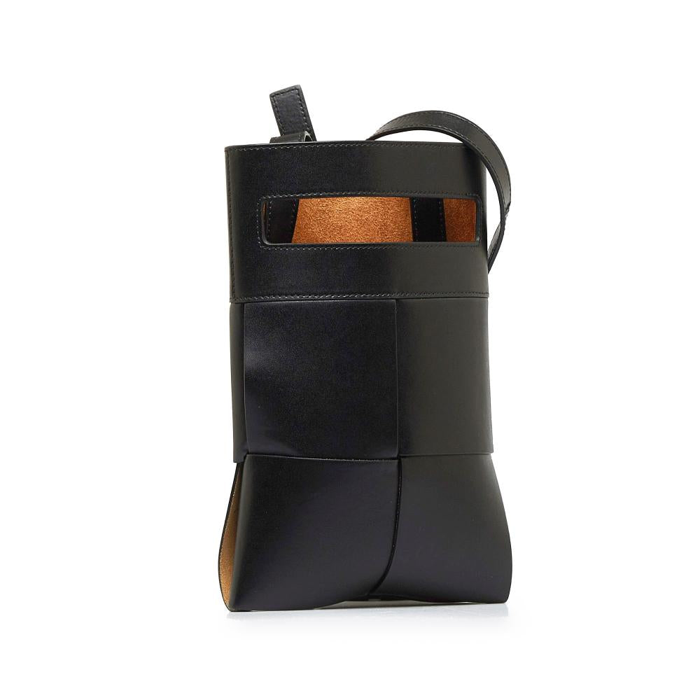 Black Leather Bottega Veneta Crossbody Bag