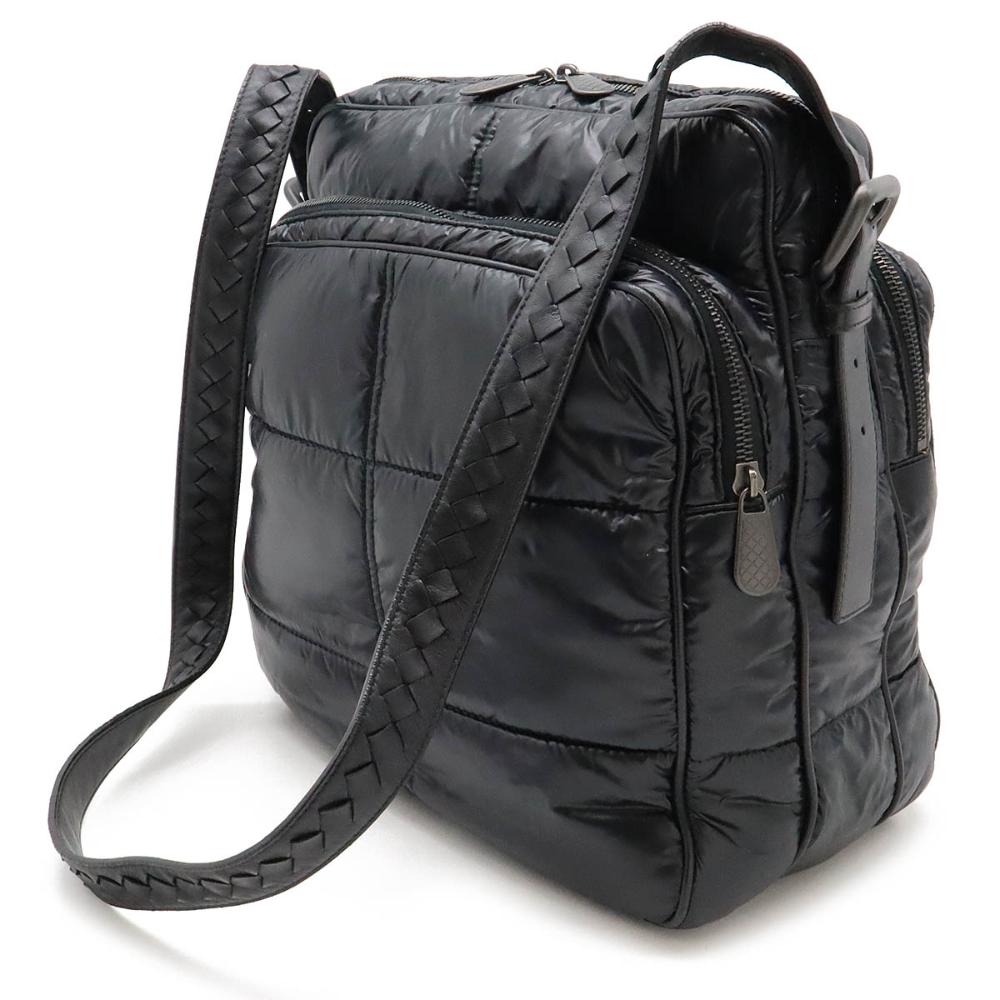 Black Leather Bottega Veneta Shoulder Bag