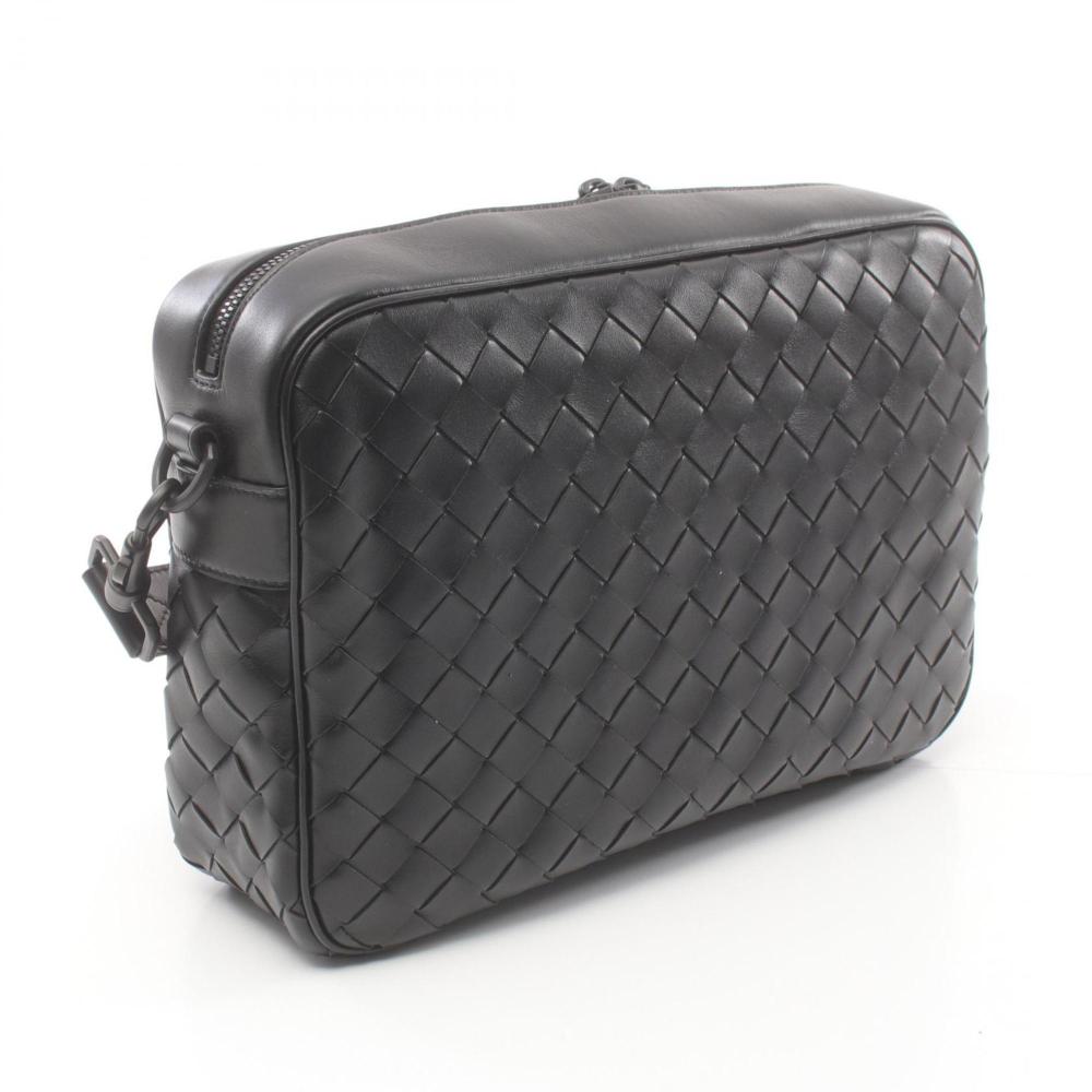 Black Leather Bottega Veneta Shoulder Bag