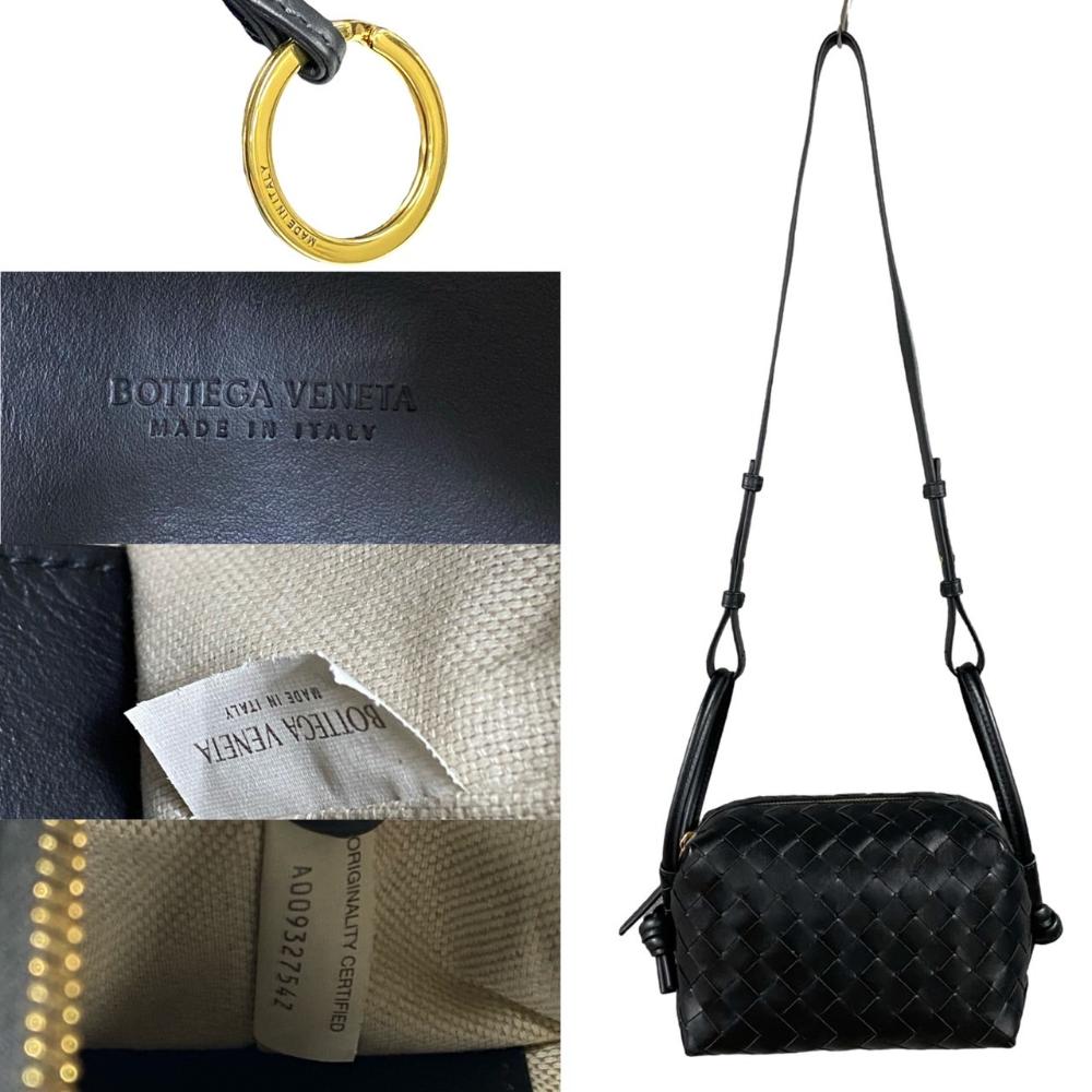 Black Leather Bottega Veneta Crossbody Bag