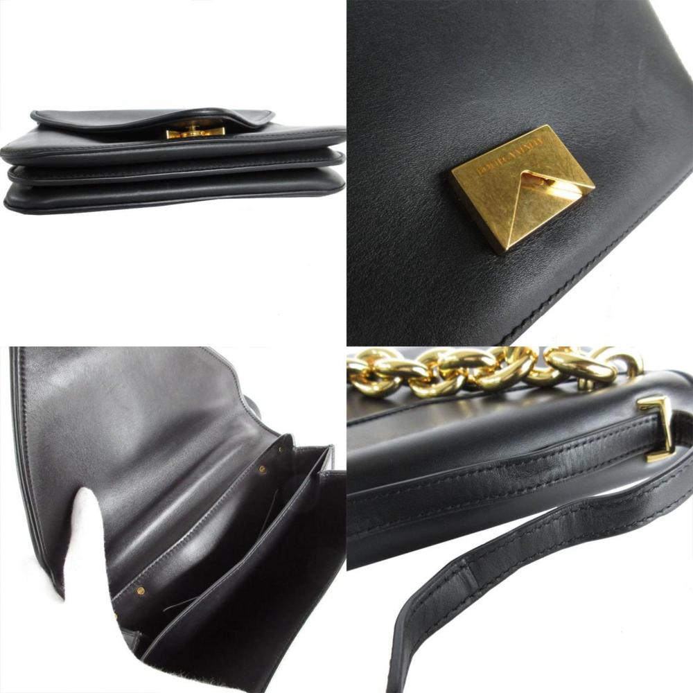 Black Leather Bottega Veneta Shoulder Bag