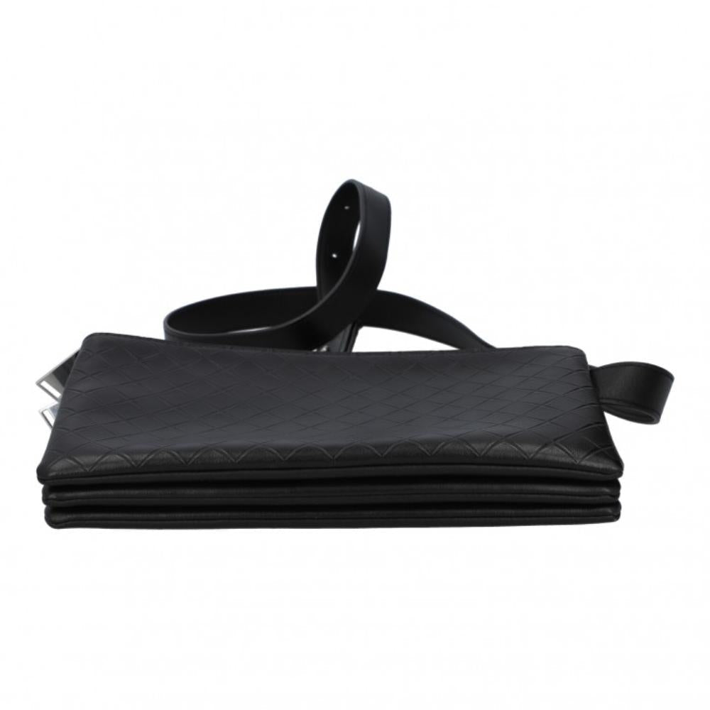 Black Leather Bottega Veneta Crossbody Bag